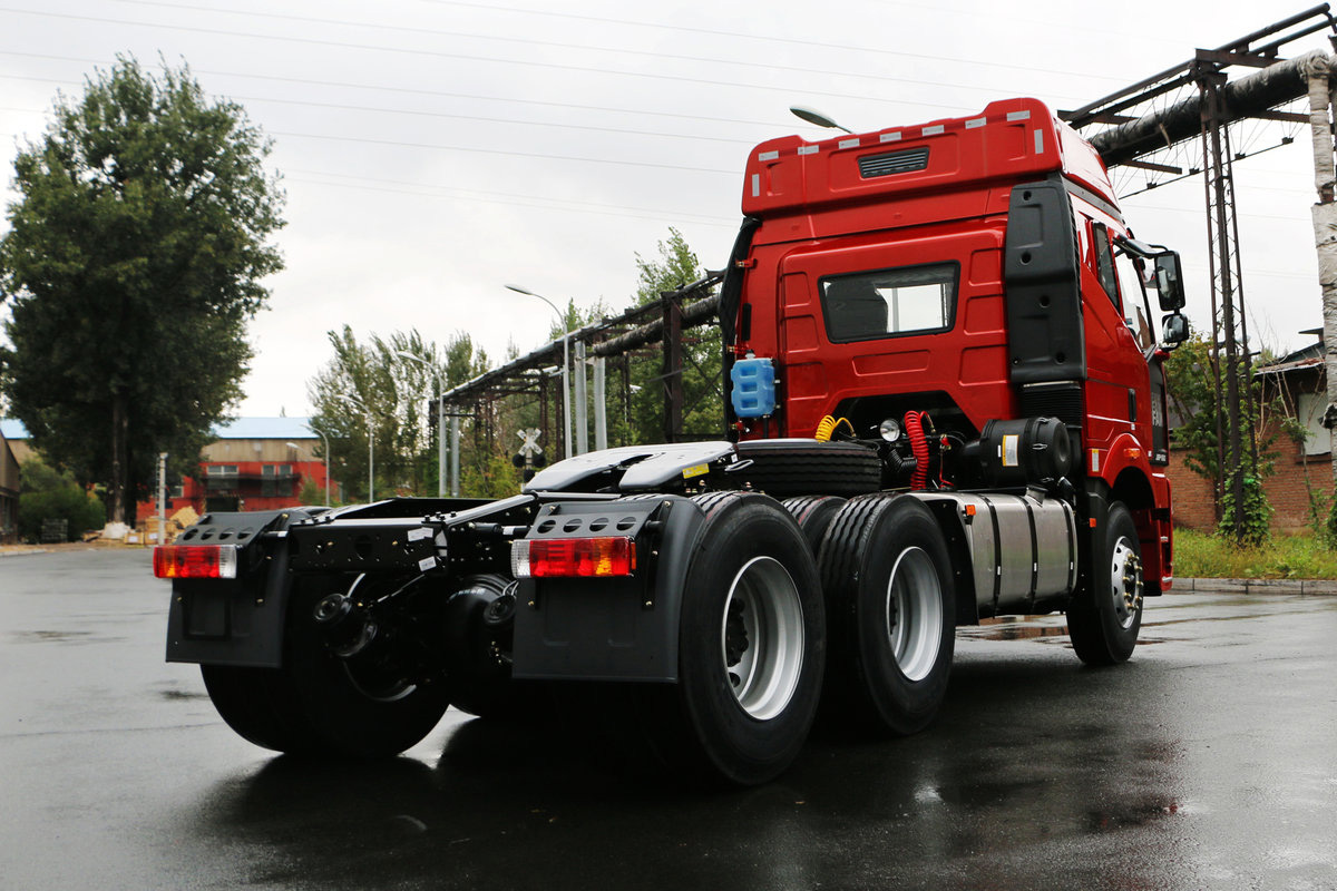Faw J6P Tractor Truck