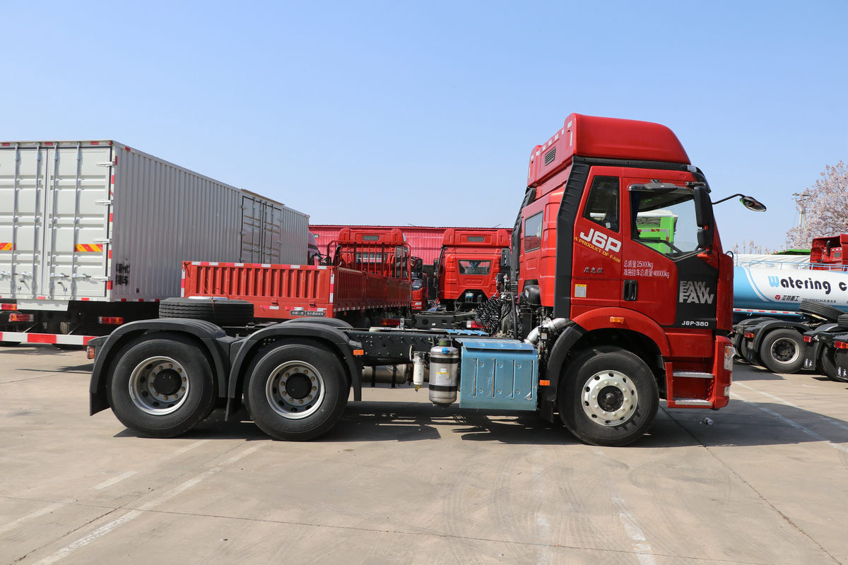 Faw J6P Tractor Truck