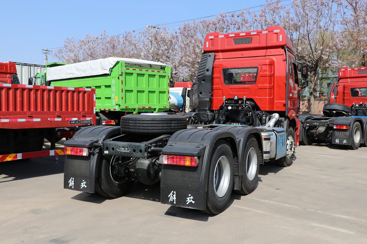 Faw J6P Tractor Truck