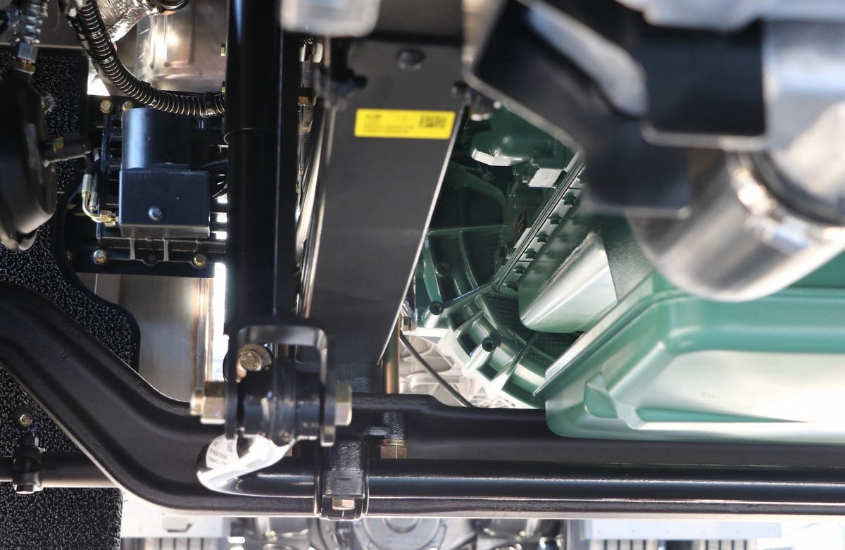 Faw J6P 6x4 440HP Tractor Truck