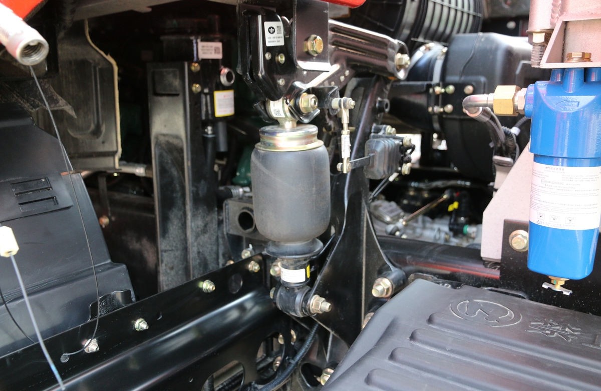 Faw J6P 6x4 440HP Tractor Truck