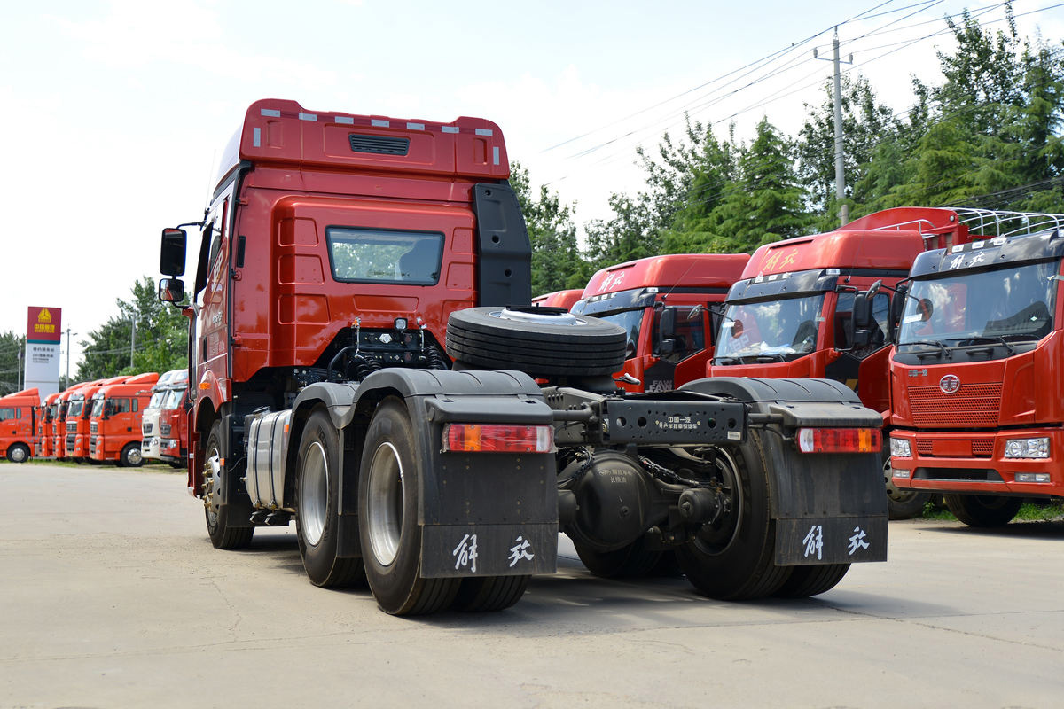 Faw 6x4 Tractor Truck