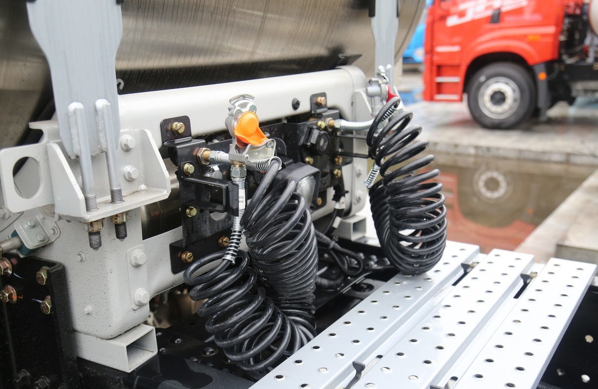 Faw J6P 6x4 530HP Tractor Truck