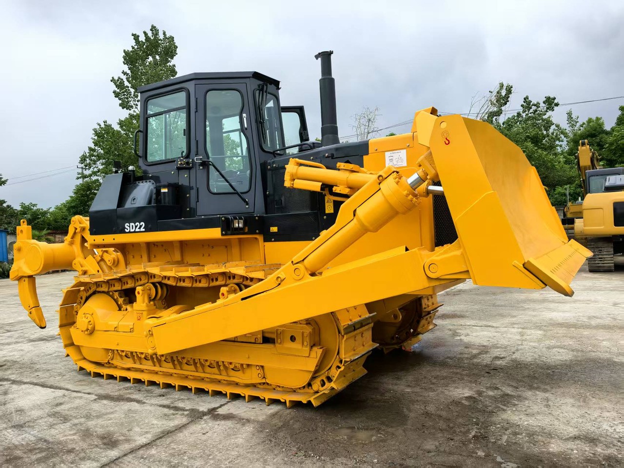 Shantui SD22 Bulldozer