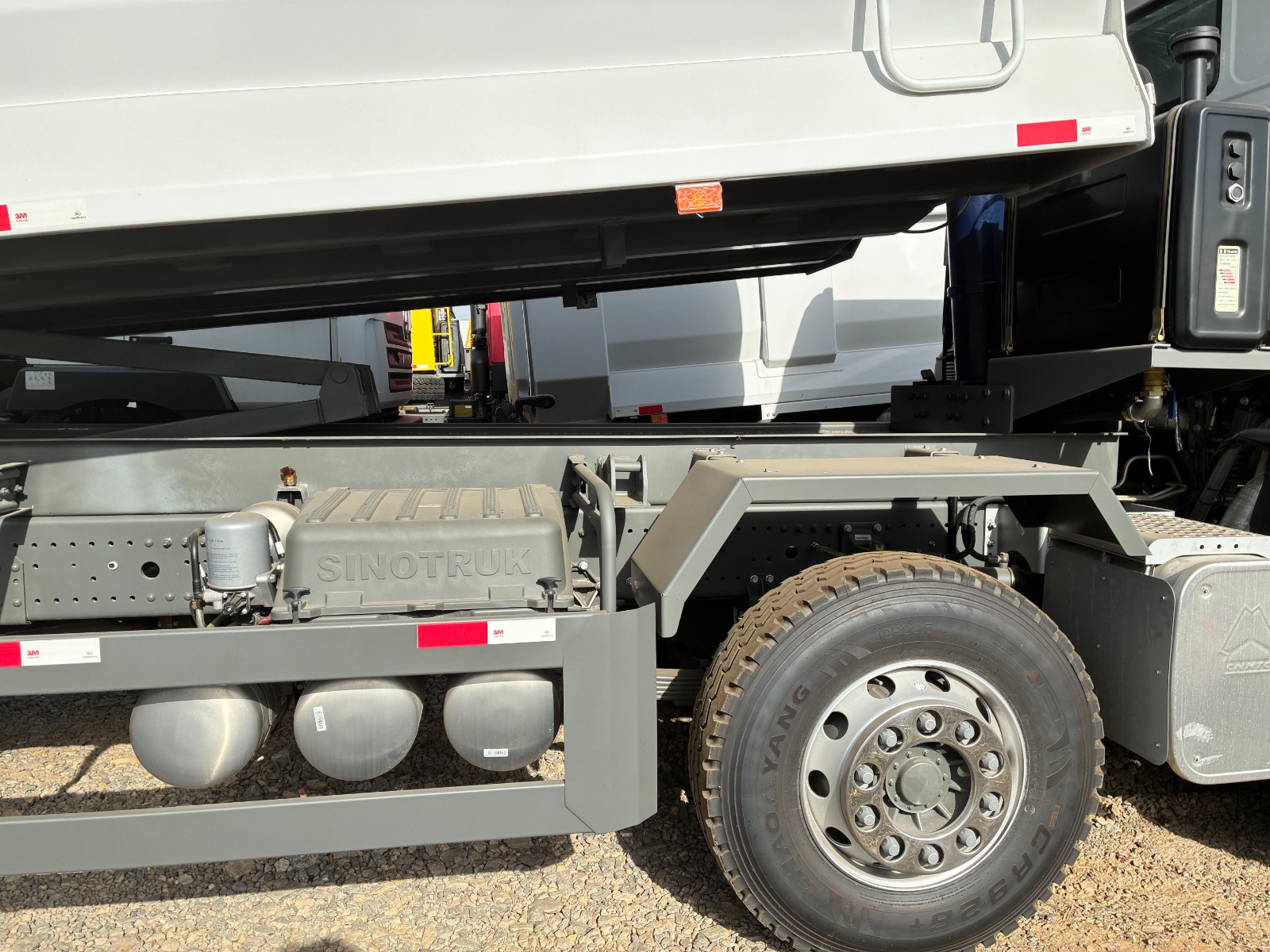 Sinotruk Howo NX tipper Truck Sinotruk Howo NX tipper Truck