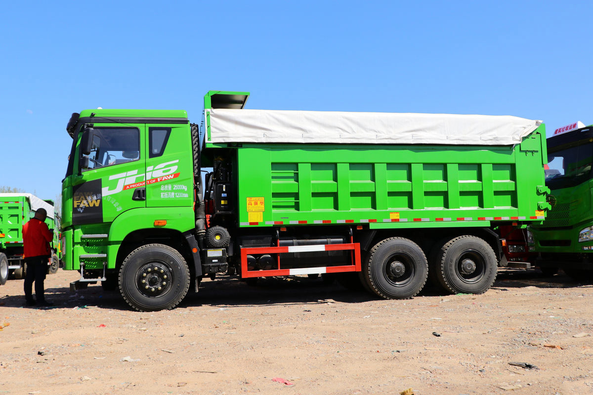 FAW JH6 Dump Truck