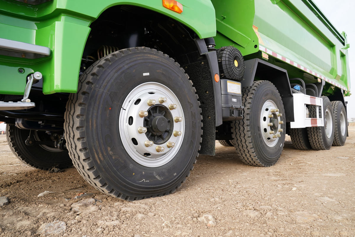 FAW JH6 8x4 430HP Dump Truck