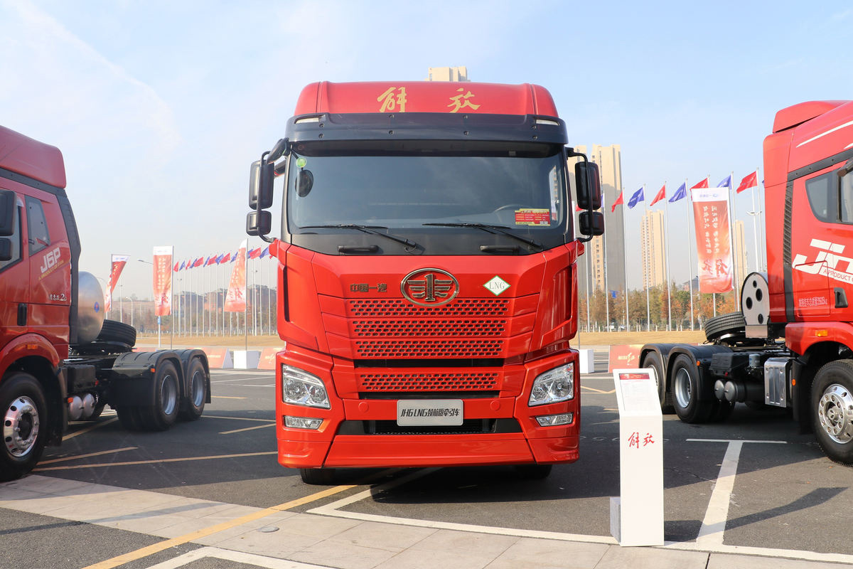 Faw J6P Tractor Truck