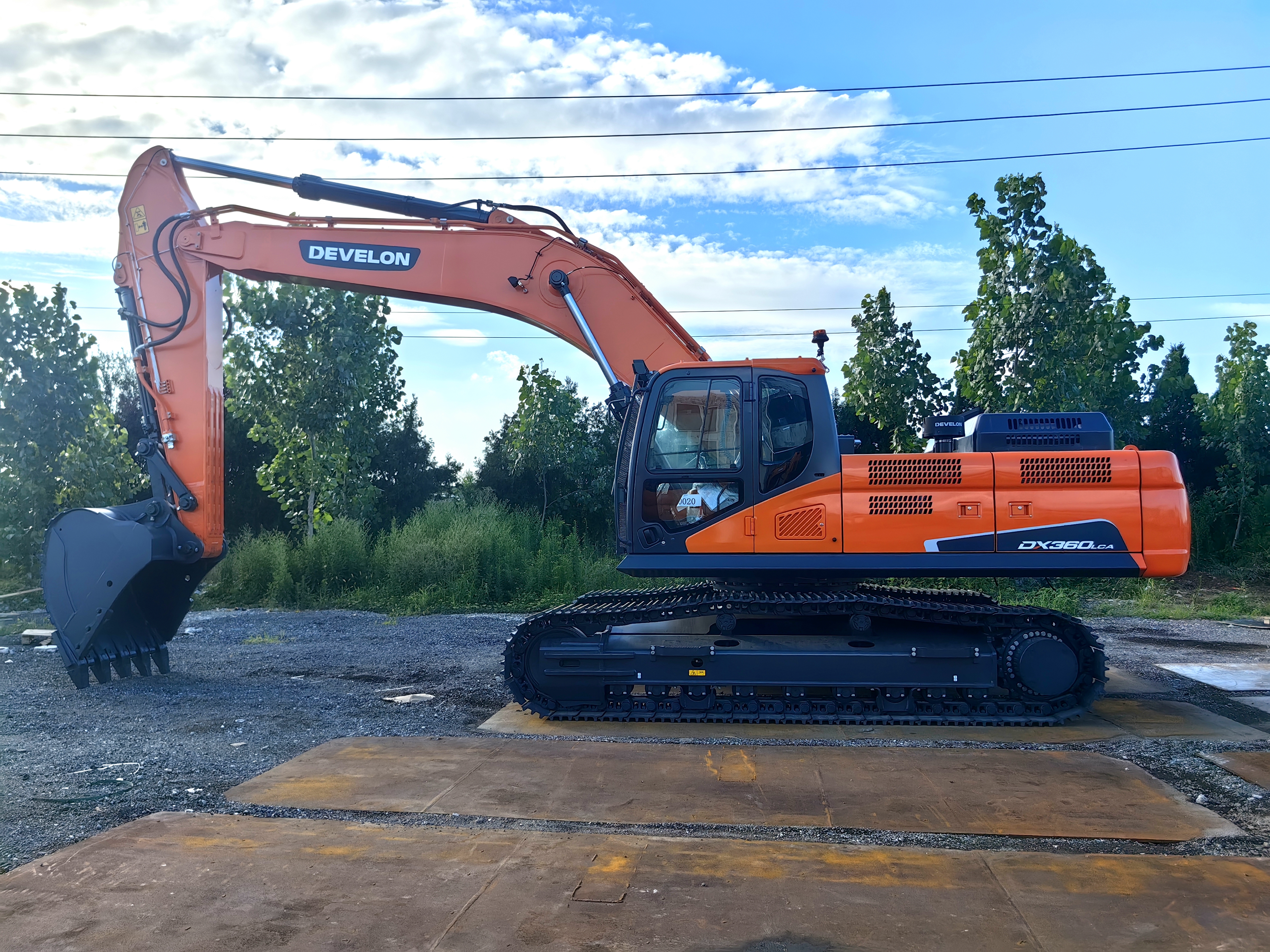 Brand New Develon DX360LCA-7B Excavator Brand New Develon DX360LCA-7B Excavator
