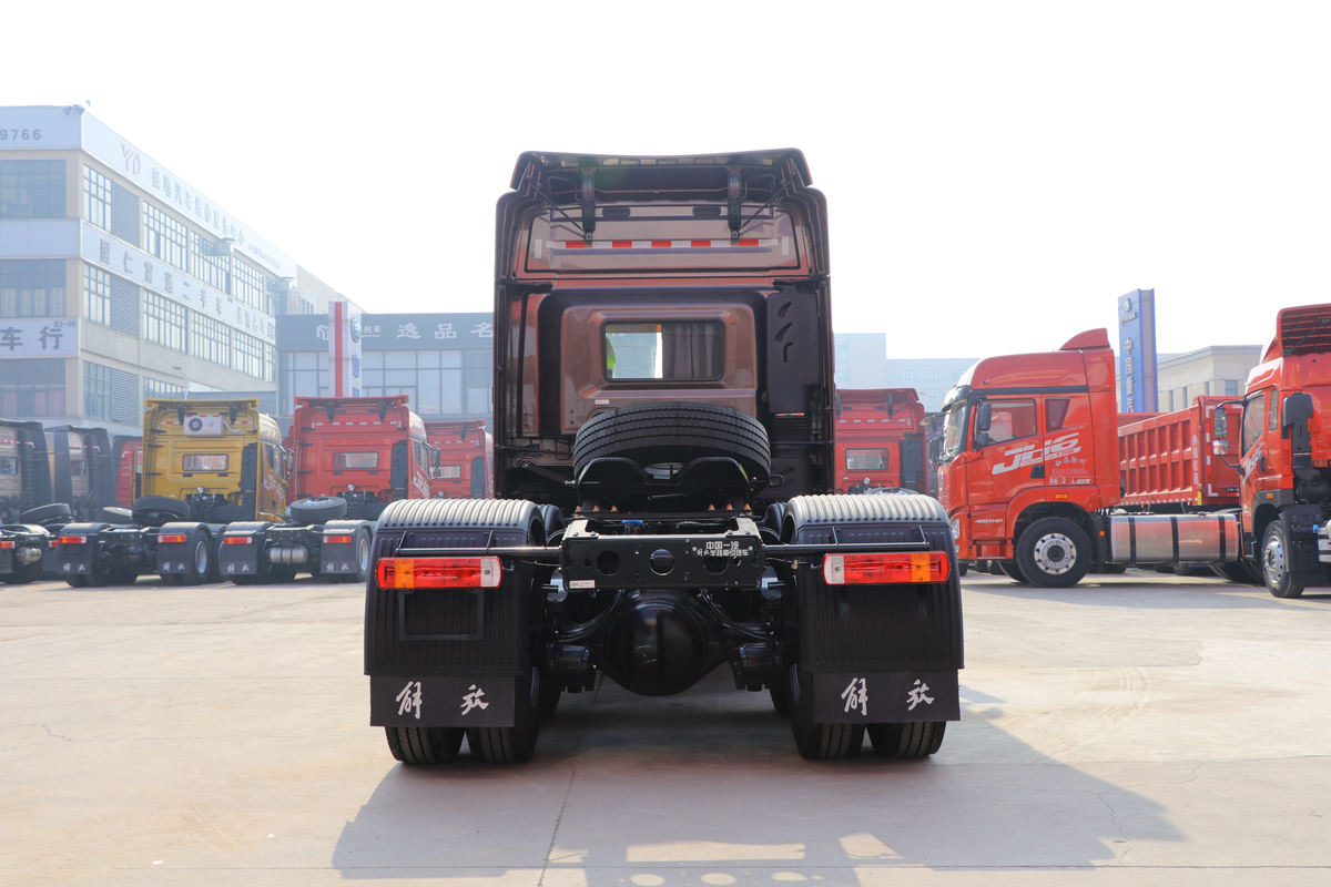 Faw J6P Tractor Truck