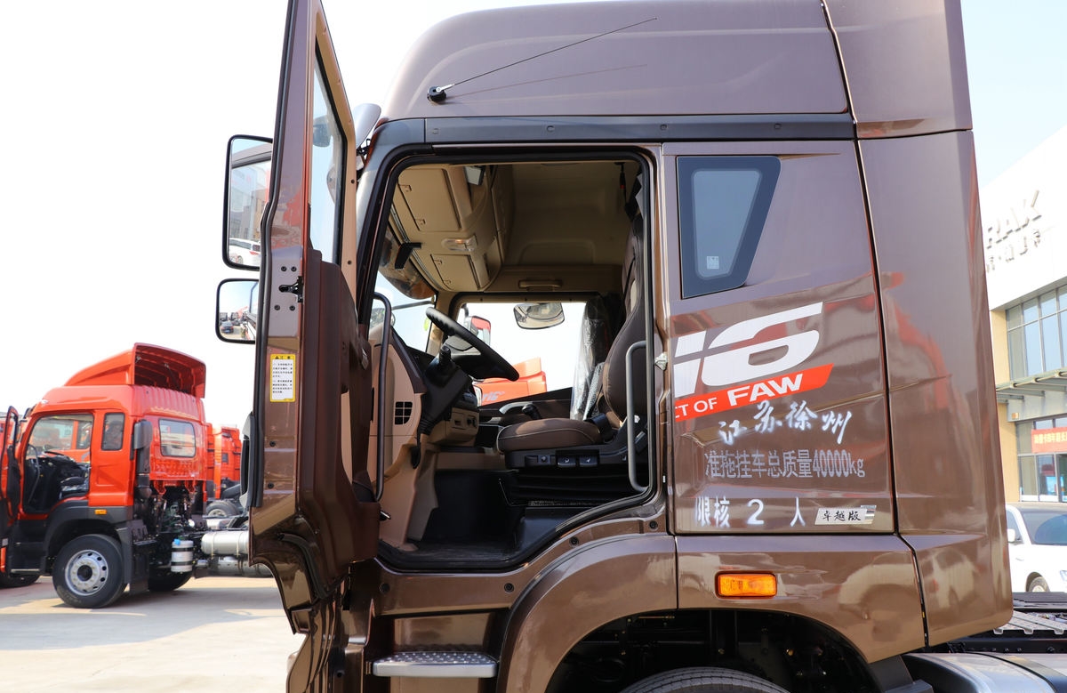 Faw 6x4 Tractor Truck