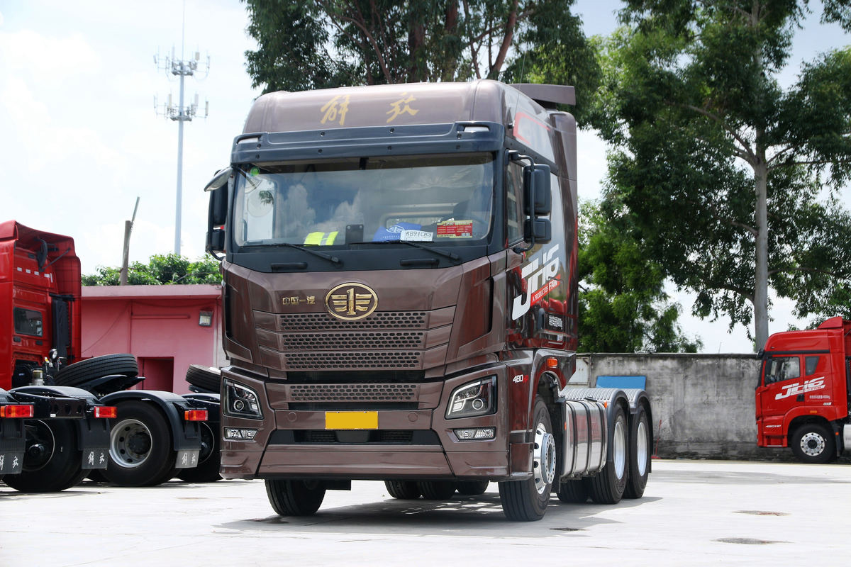 FAW JH6 6x4 480HP Tractor Truck