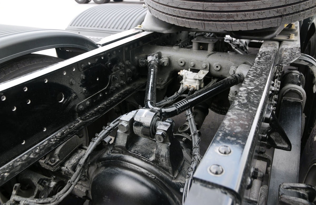 Faw J6P Tractor Truck