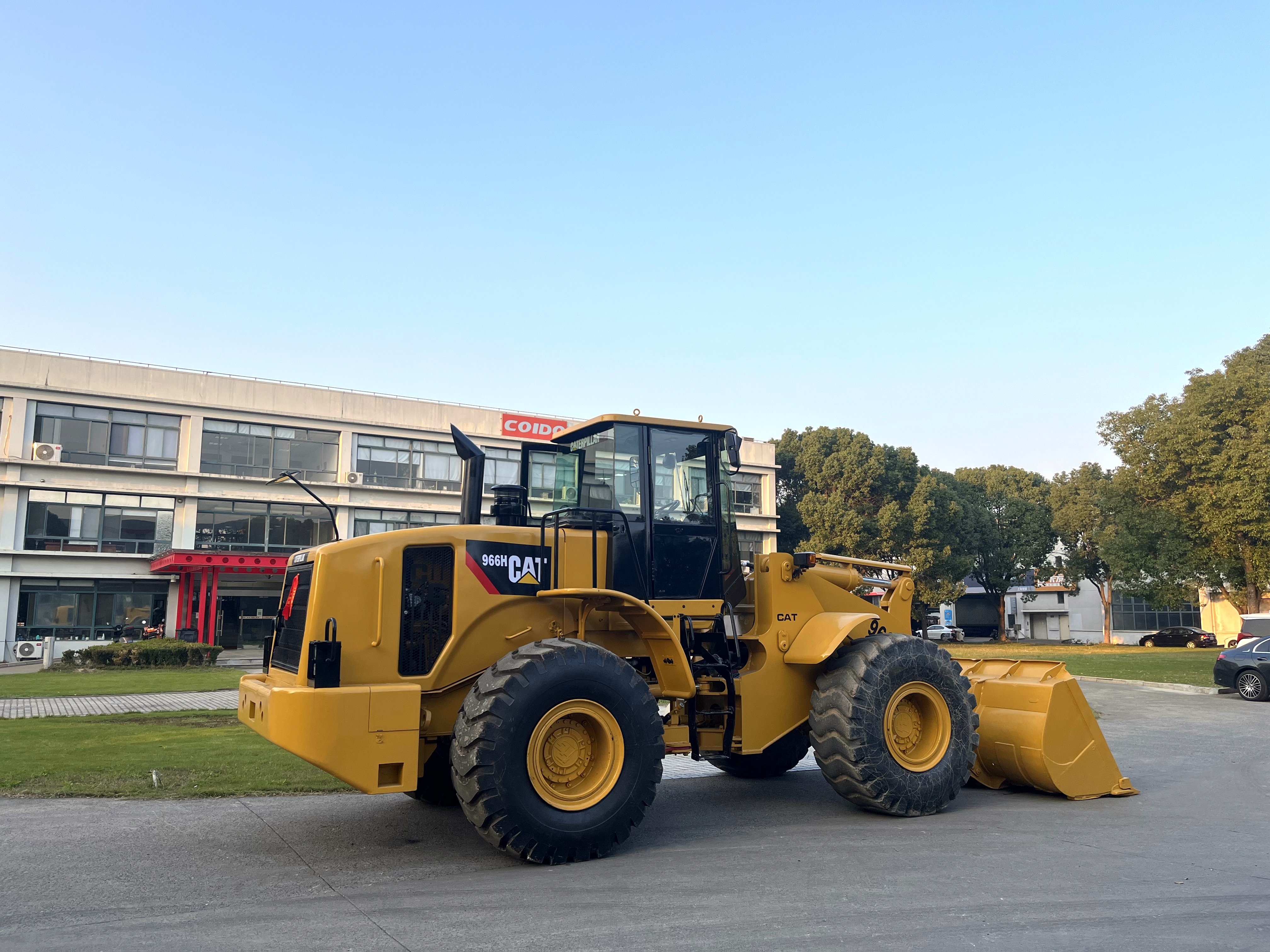 CAT 966F Wheel Loader
