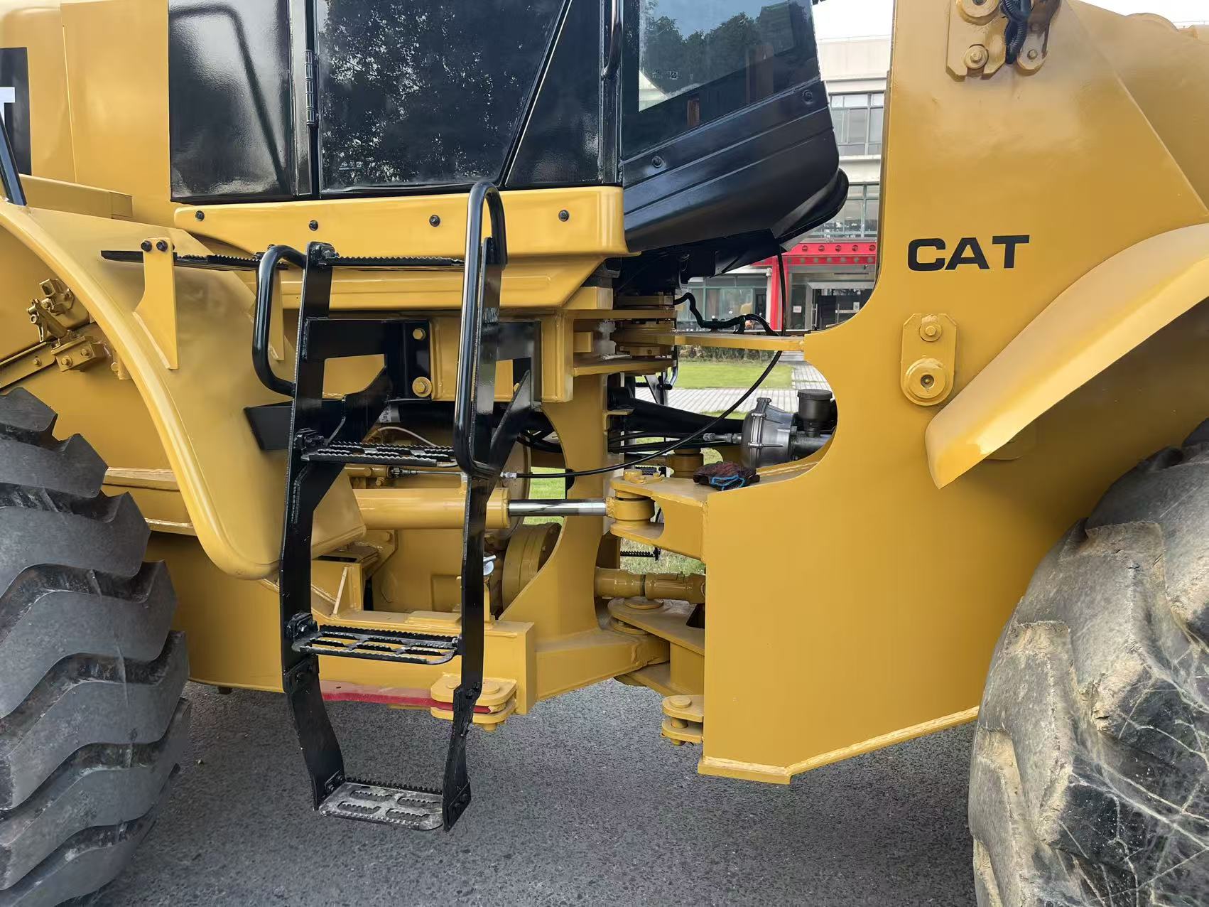 CAT 966H Wheel Loader
