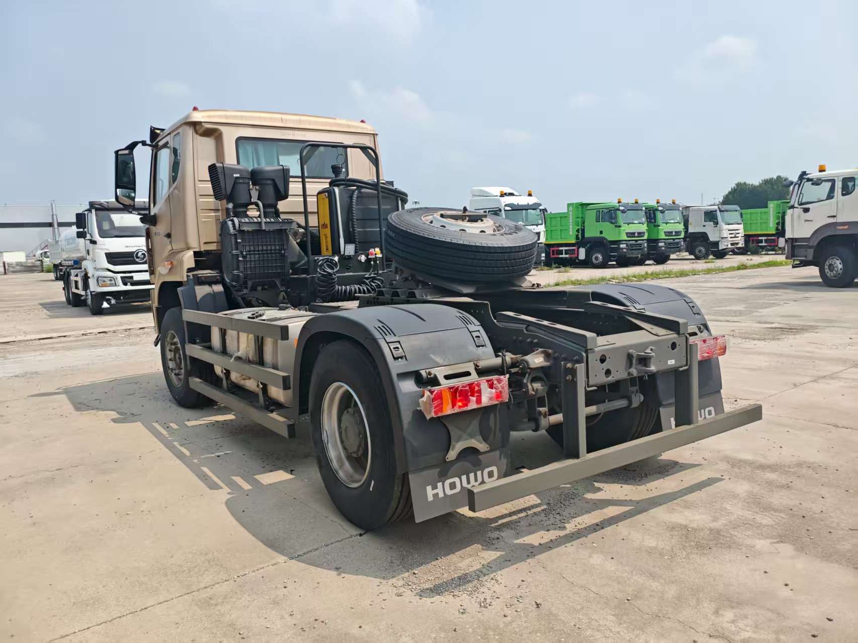 Howo NX Tractor Truck Howo NX Tractor Truck