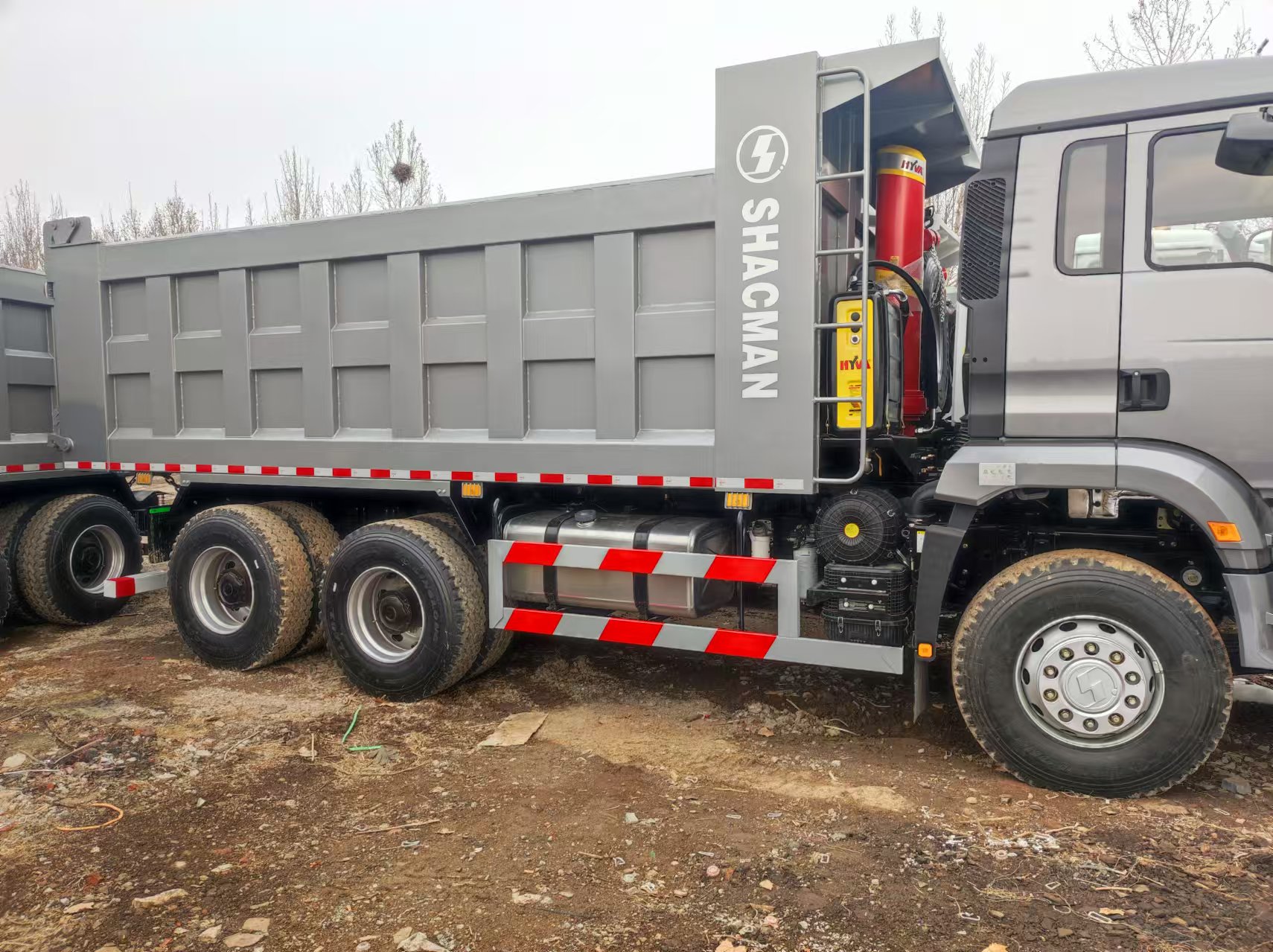 shacman F3000 dump trucck