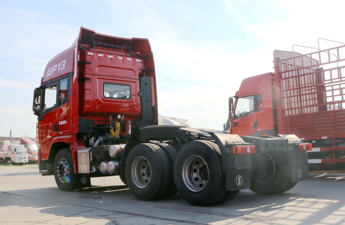 Shacman X3000 Tractor Truck Shacman X3000 Tractor Truck