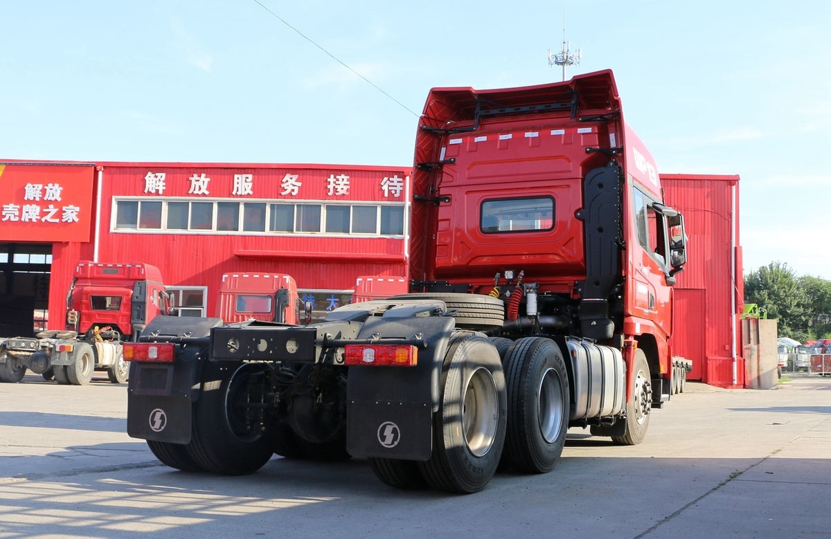 Shacman F3000 Tractor Truck Shacman F3000 Tractor Truck