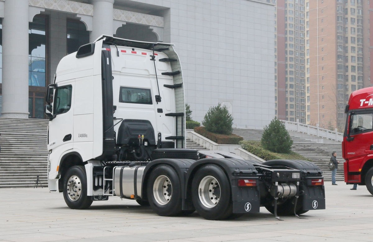 Shacman X6000 Tractor Truck Shacman X6000 Tractor Truck