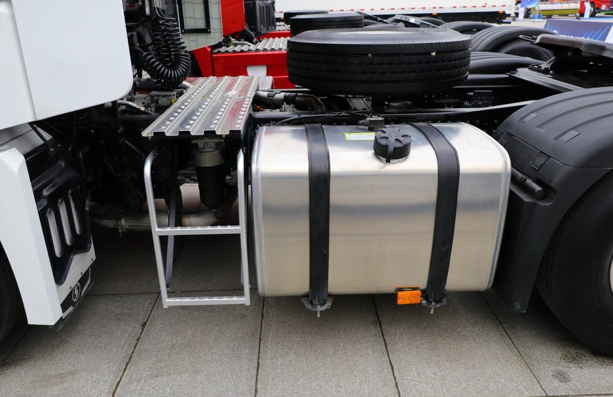 Shacman X3000 Tractor Truck Shacman X3000 Tractor Truck