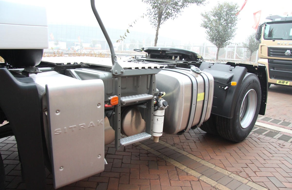 SITRAK 4X2 C7H Tractor Truck