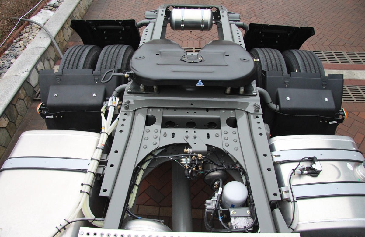 howo C7H tractor truck