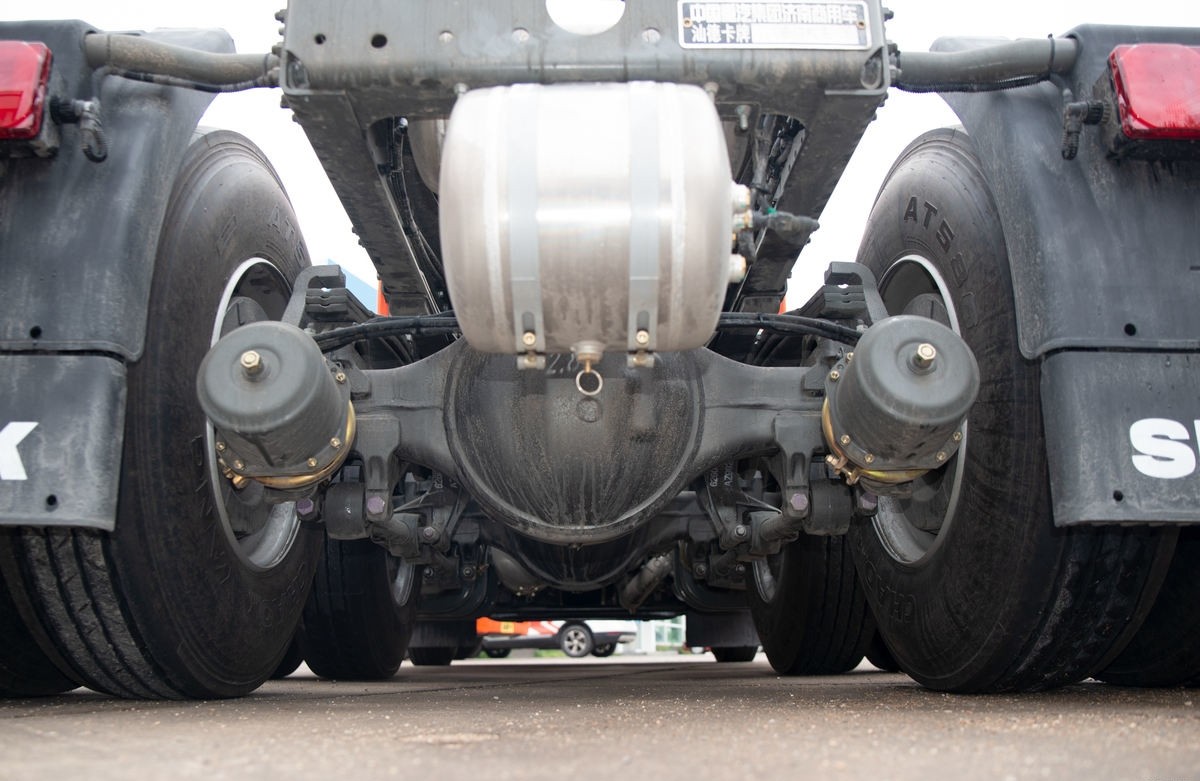 howo 6x4 tractor truck