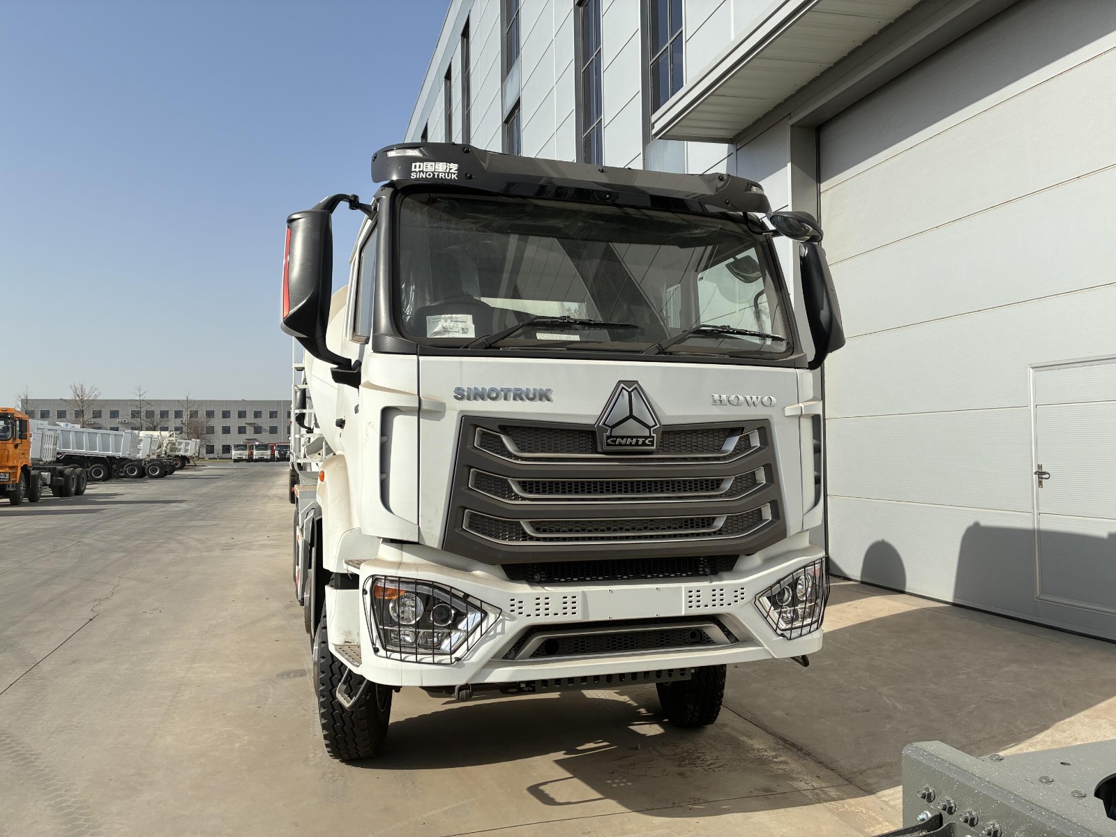 Howo NX Concrete Mixer Truck