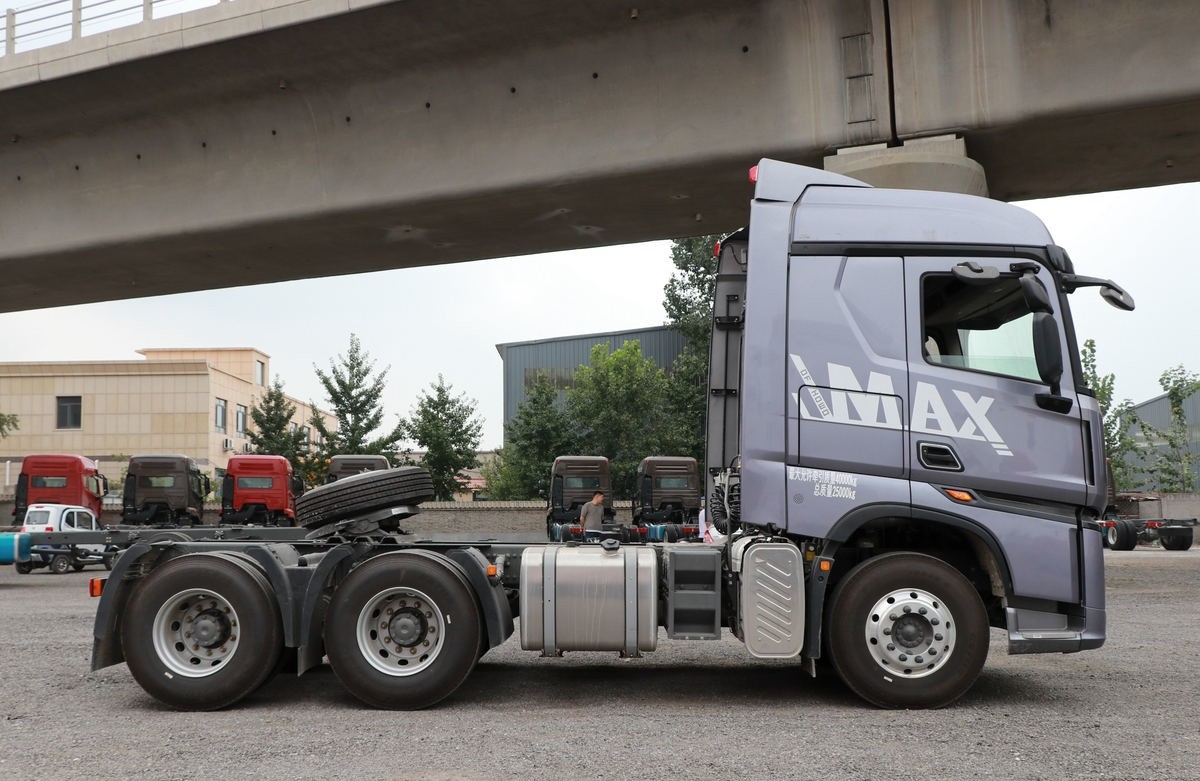 howo t7 tractor truck