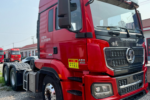 Why Choose the Shacman M3000S 6x4 460hp Tractor Truck for Logistics?