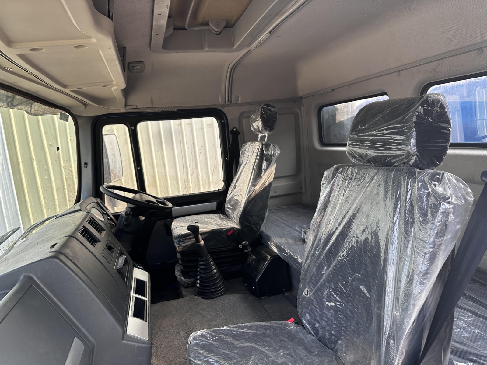 Shacman F3000 6x4 380hp Fuel Tank Truck Shacman F3000 6x4 380hp Fuel Tank Truck