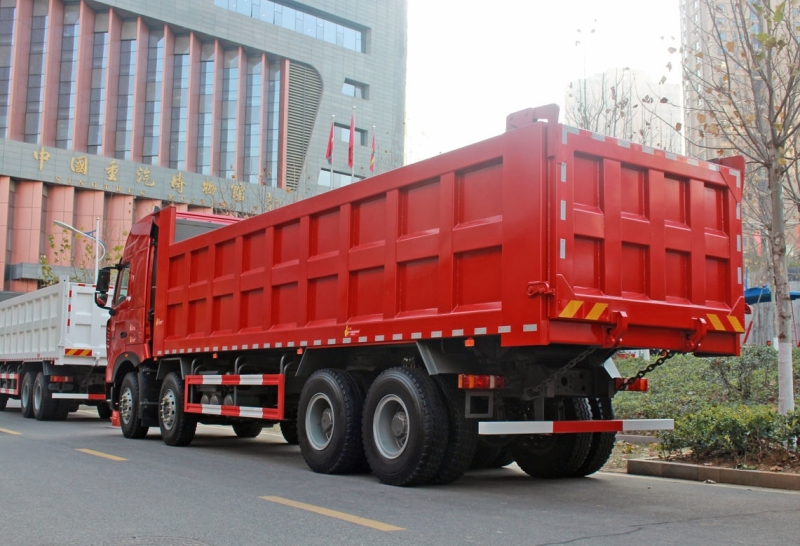 Howo T7H Dump Truck