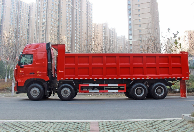 Howo T7H Dump Truck