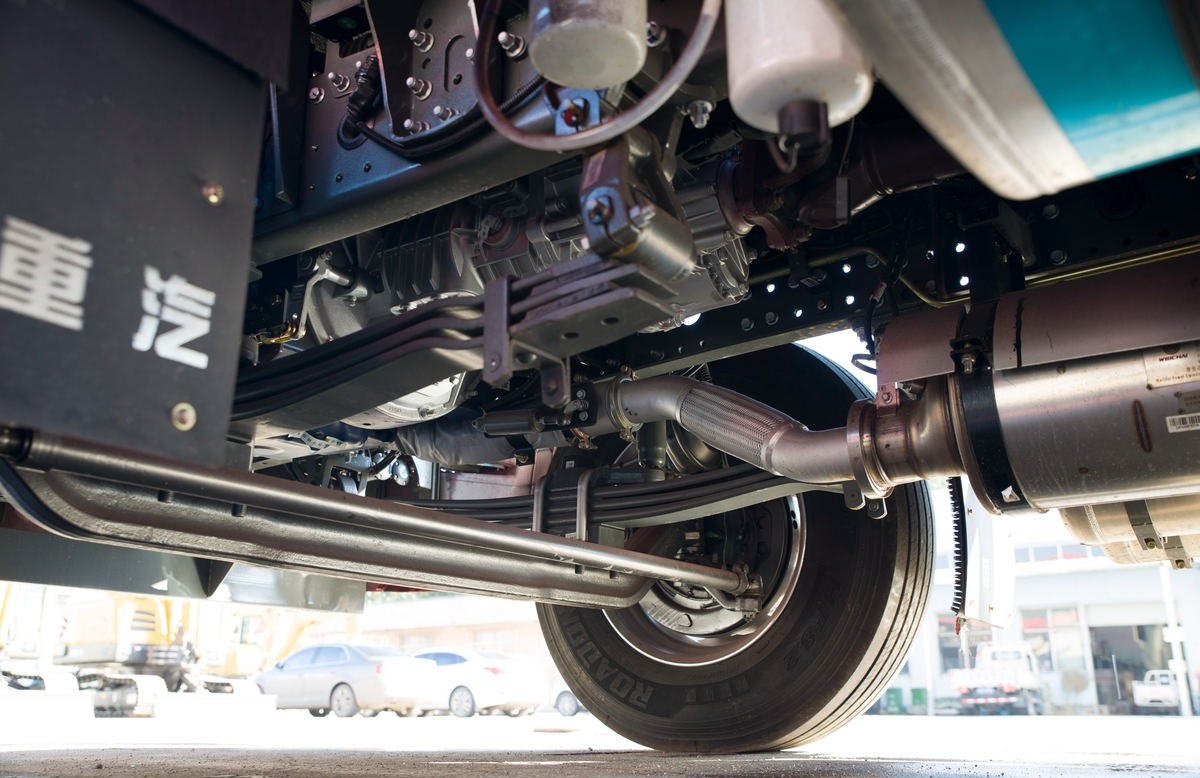 Howo NX 4x2 220hp Cargo Truck