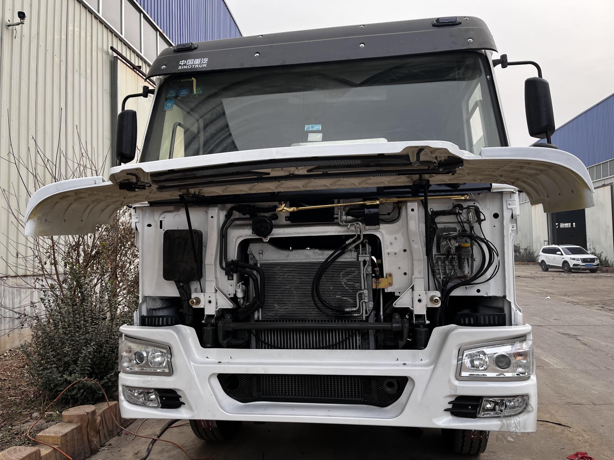 Brand New Howo 6x4 371hp Tractor Truck