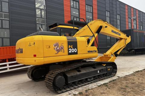 Why the Used Komatsu PC200 Excavator Dominates the 20-Ton Market