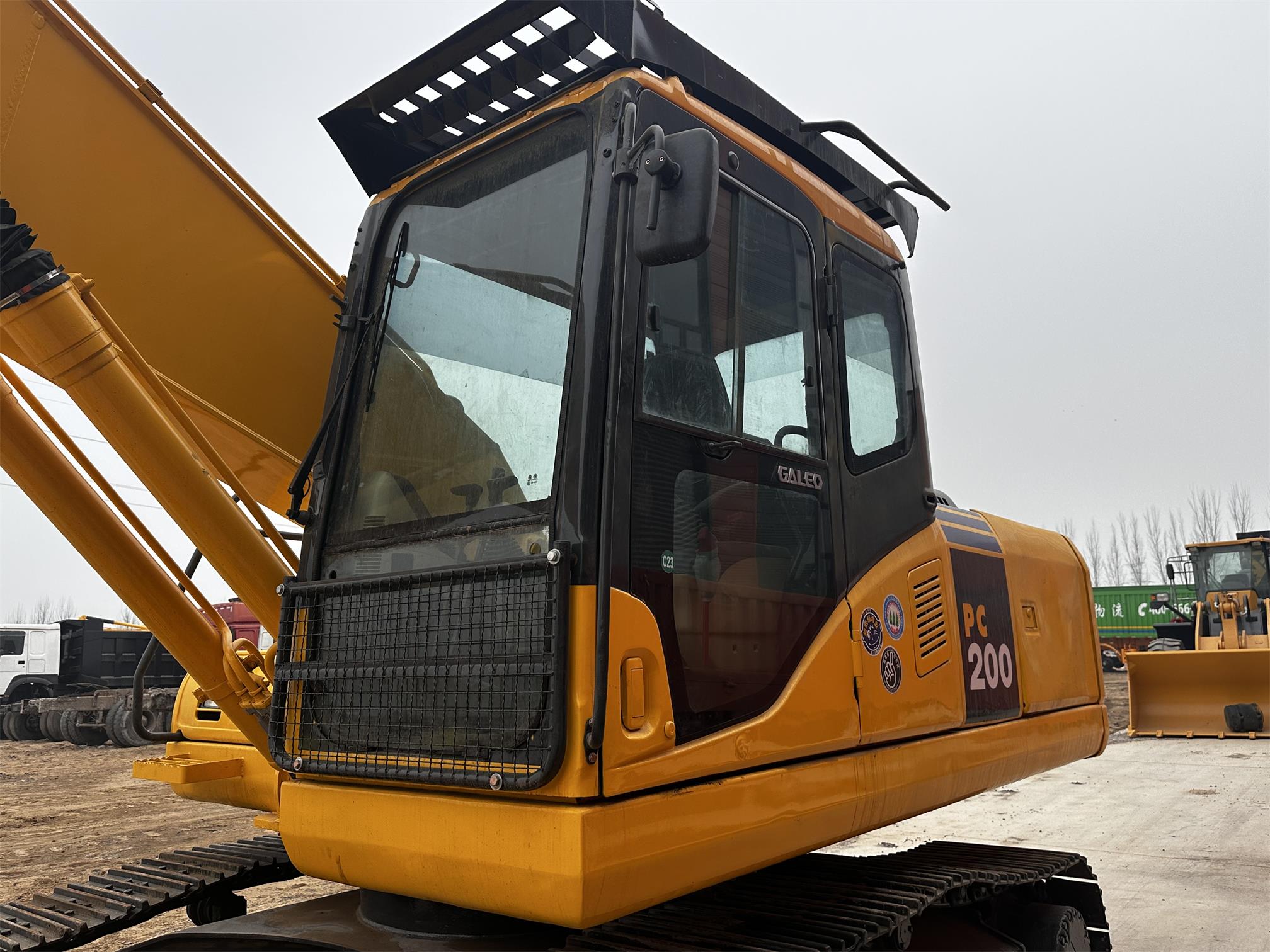 Komatsu PC300 Excavator