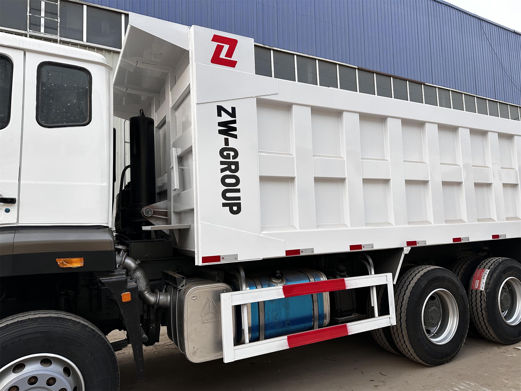 HOWO NX 375HP Dump Truck