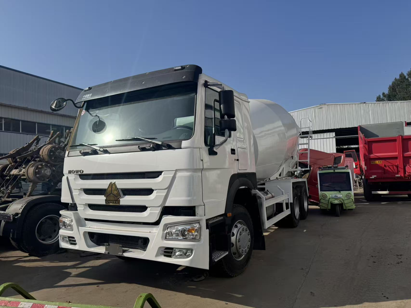 Howo 371hp 6x4 Concrete Mixer Truck