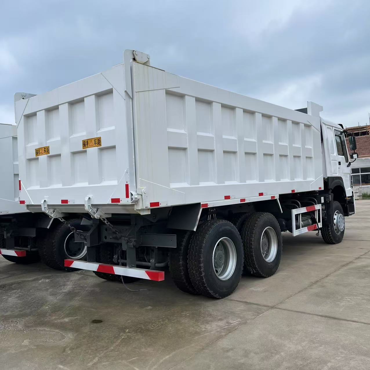 Howo 371hp 6x4 Dump Truck Howo 371hp 6x4 Dump Truck