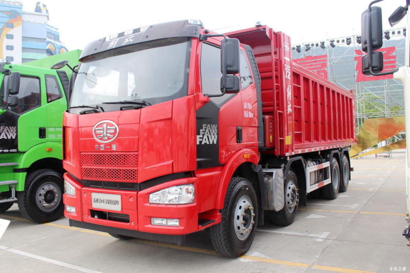 FAW J6M 8x4 320hp Dump Truck