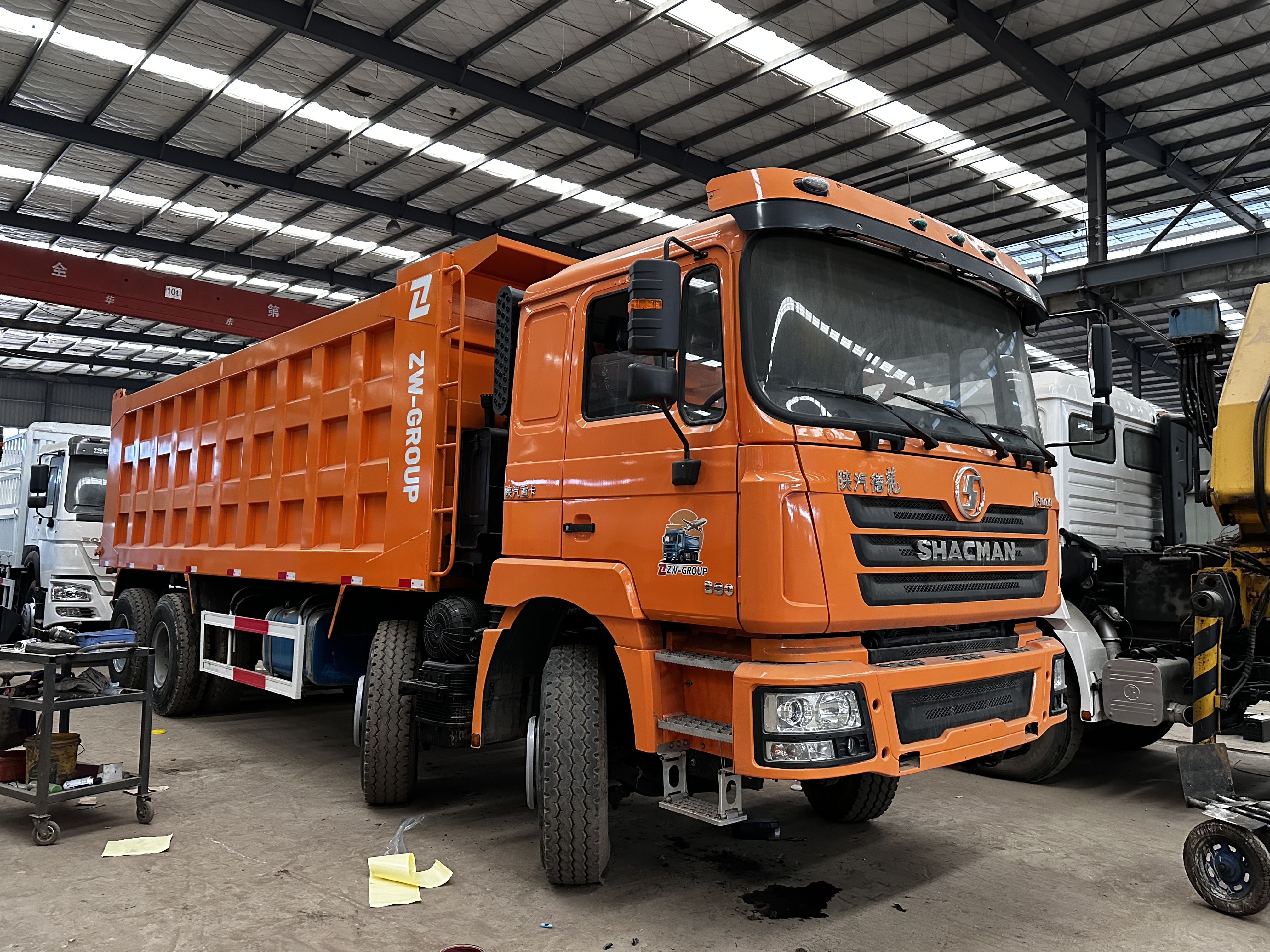 Shacman F3000 8x4 380hp Dump Truck