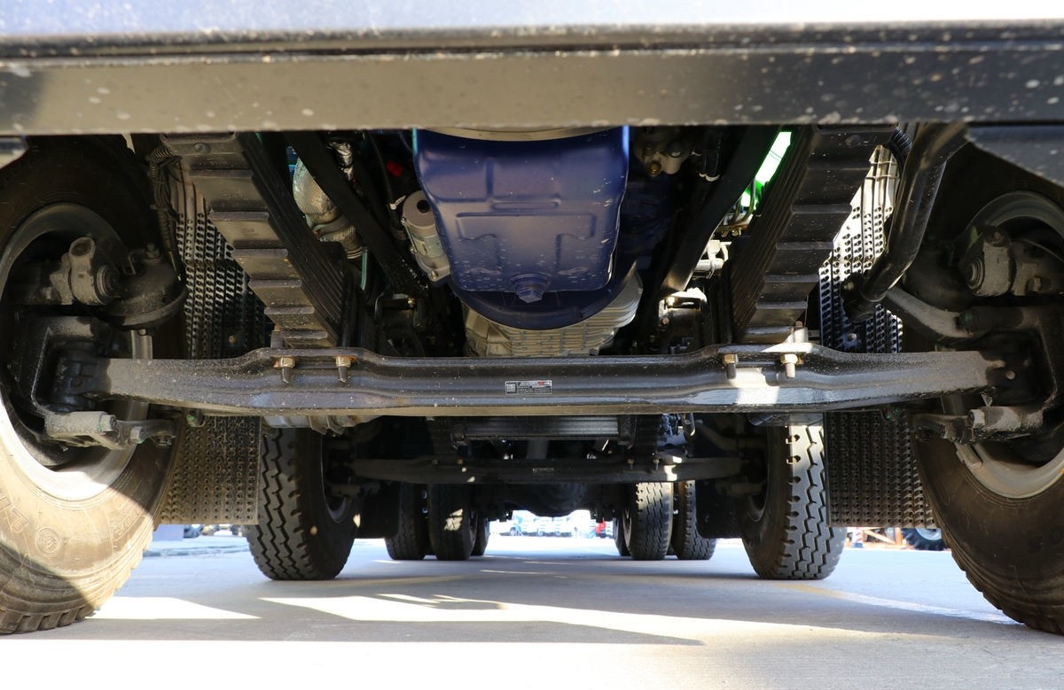 Foton GTL 8x4 430hp Dump Truck