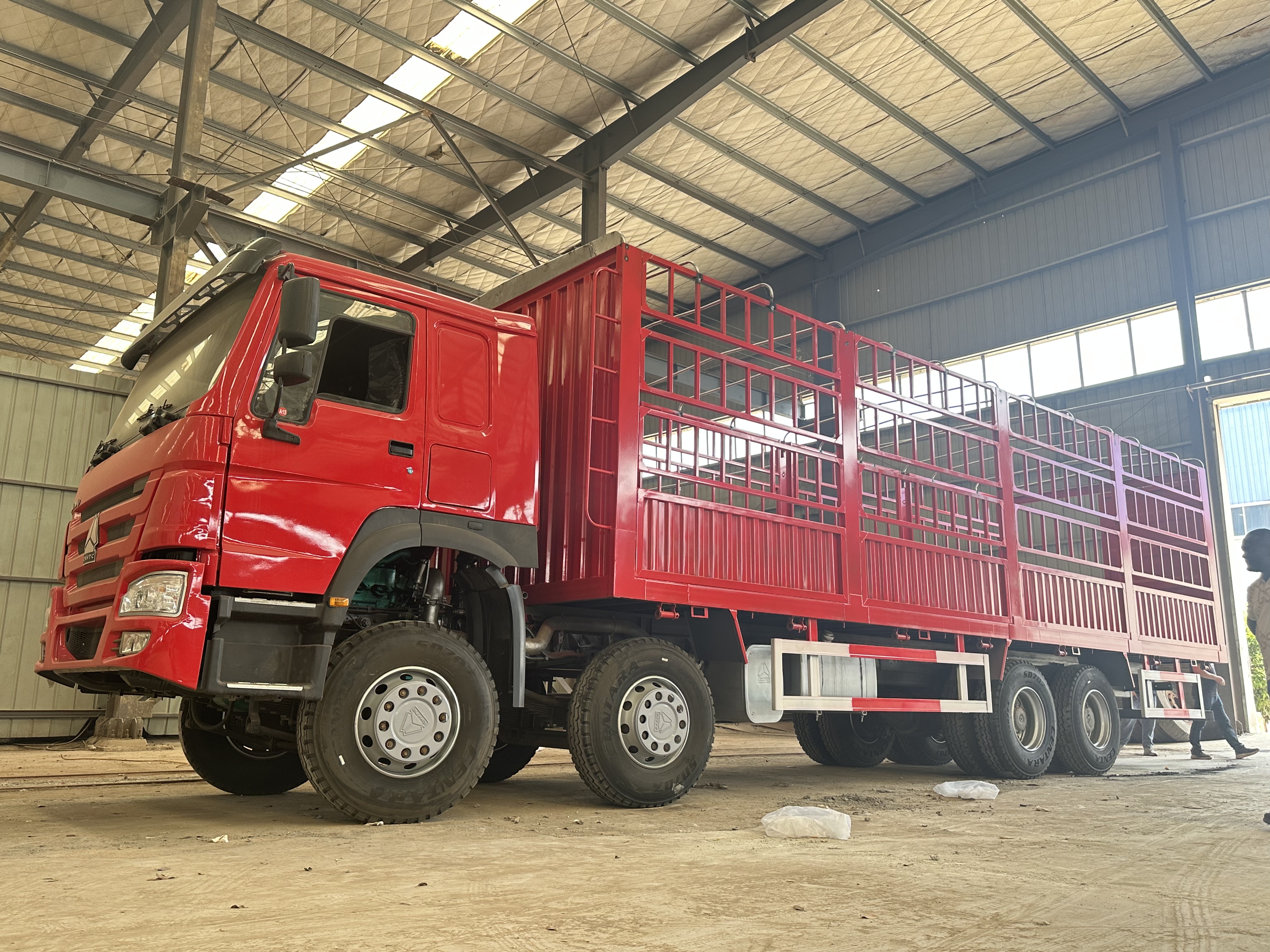 Howo TH7 Cargo Truck