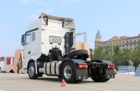 FAW J7 550hp 4X2 Tractor Truck