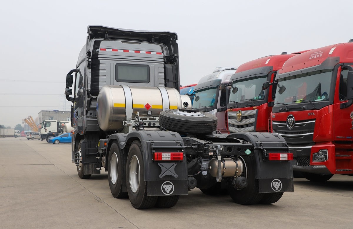 Foton 6x4 530hp Tractor Truck