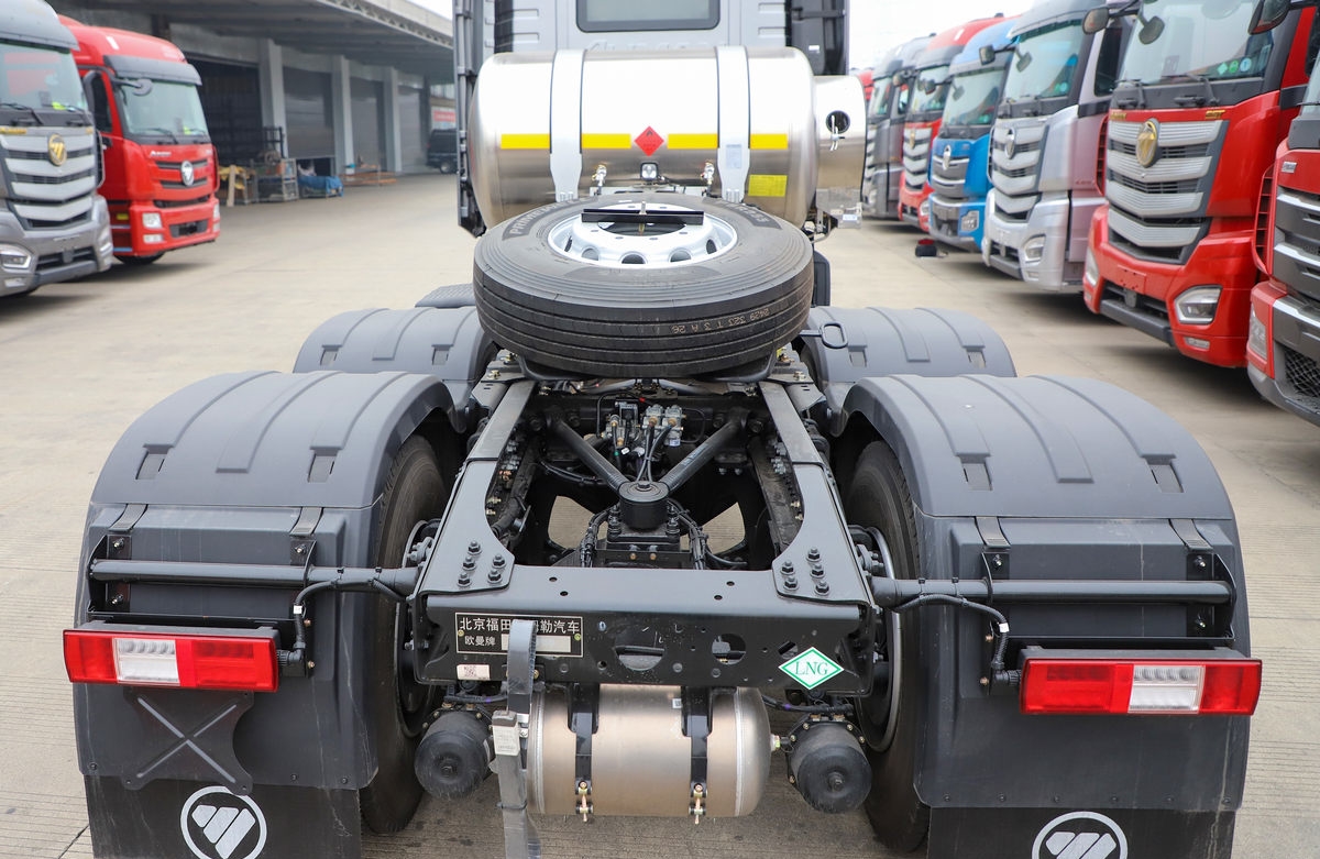 Foton ETX Tractor Truck