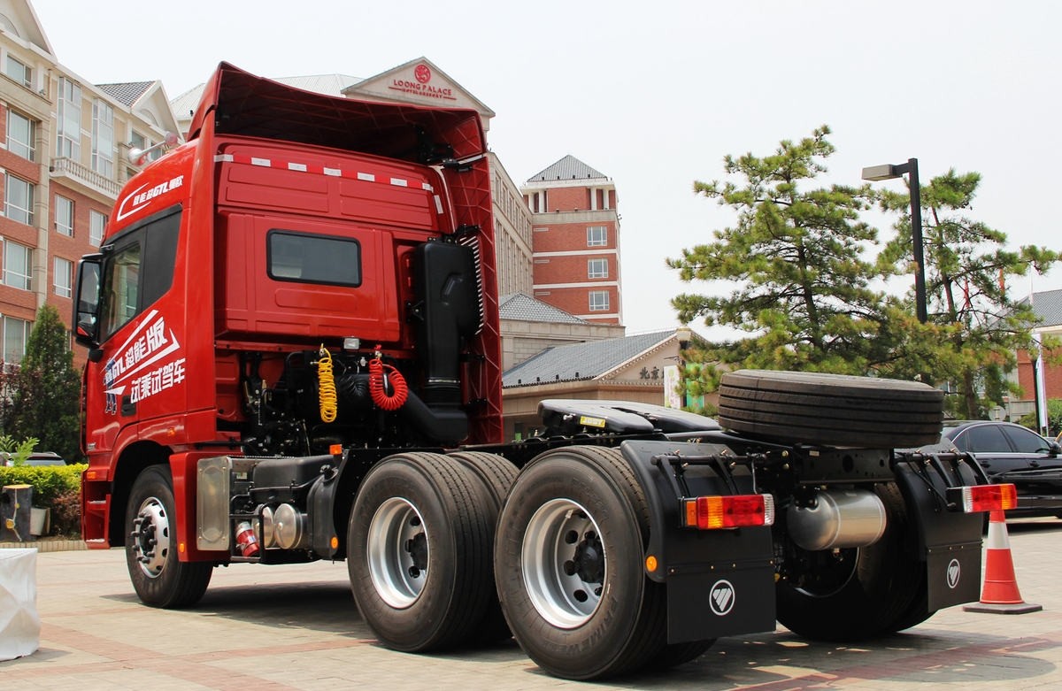 Foton GTL 6x4 430hp Tractor Truck