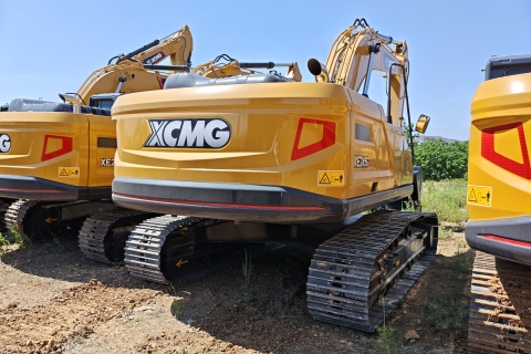 How a Brand New XCMG XE245G Excavator Maximizes Large-Scale Project Efficiency